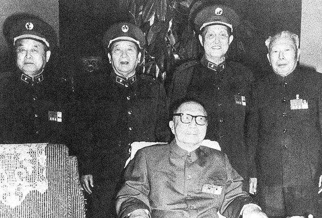 1972年周恩来急召回京秦：总理要见我我穿什么衣服去(图7)