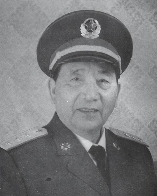 1972年周恩来急召回京秦：总理要见我我穿什么衣服去(图11)